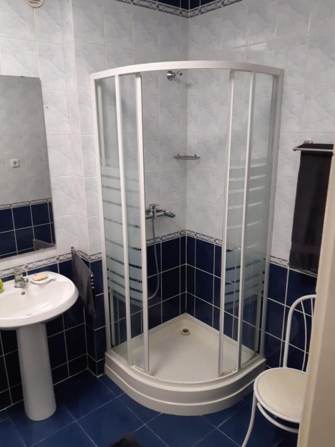 Gabor Pal 1 Apartman 1 Szoba Dunafoldvar Dış mekan fotoğraf